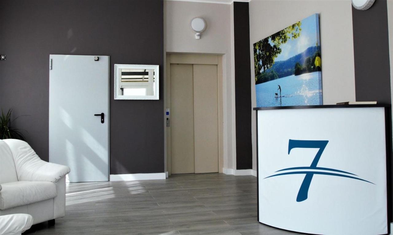 7 Lakes Aparthotel Burolo Kültér fotó
