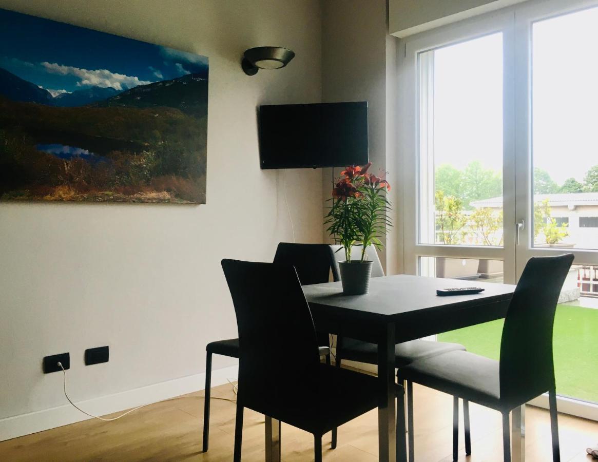 7 Lakes Aparthotel Burolo Kültér fotó