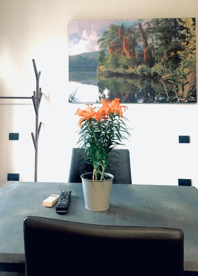 7 Lakes Aparthotel Burolo Kültér fotó
