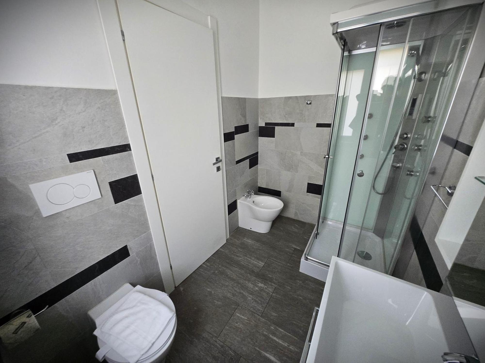 7 Lakes Aparthotel Burolo Kültér fotó
