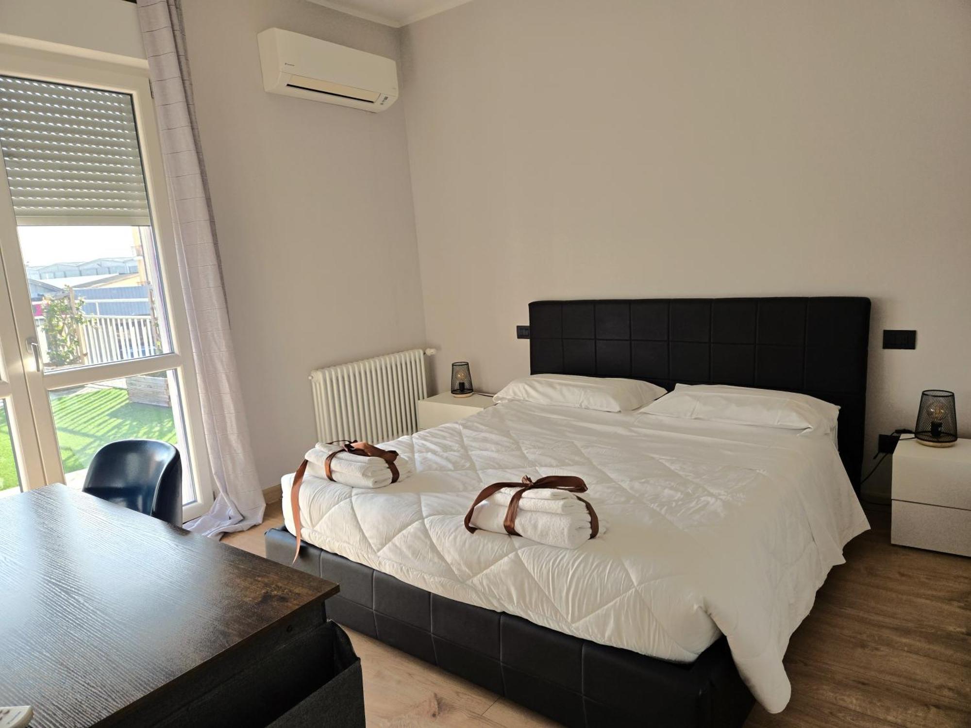 7 Lakes Aparthotel Burolo Kültér fotó